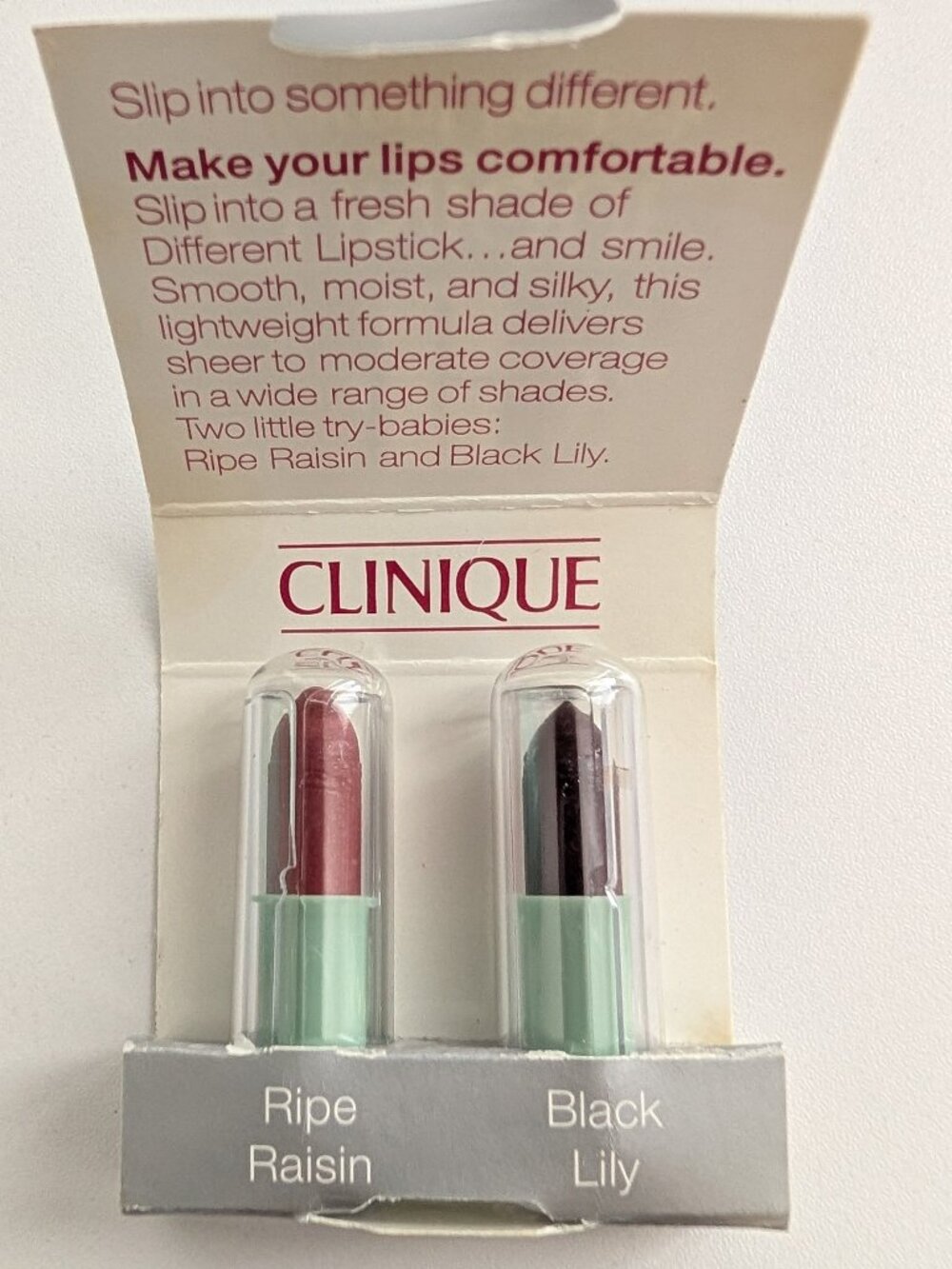 Clinique Different Lipstick Ripe Raisin #13 & Black Lily #64 Mini Set RETIRED